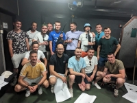 AK-47 / Scorpion + 2 Guns / 33 Bullets